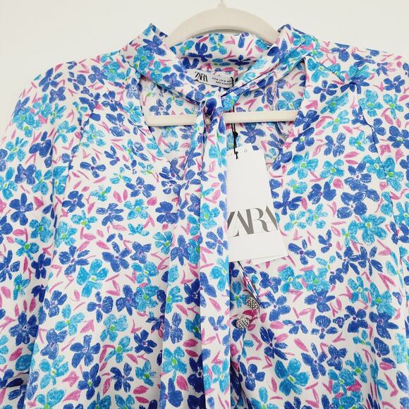 Zara Blue & Purple Floral Printed Long Sleeve Top Bow Neck Tie Size Medium - Picture 7 of 8